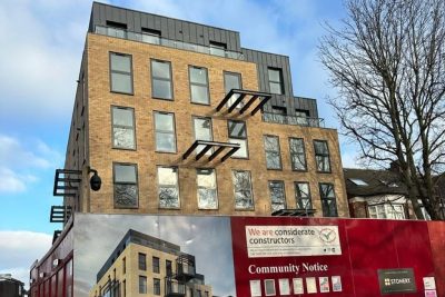 54 Clapton Common